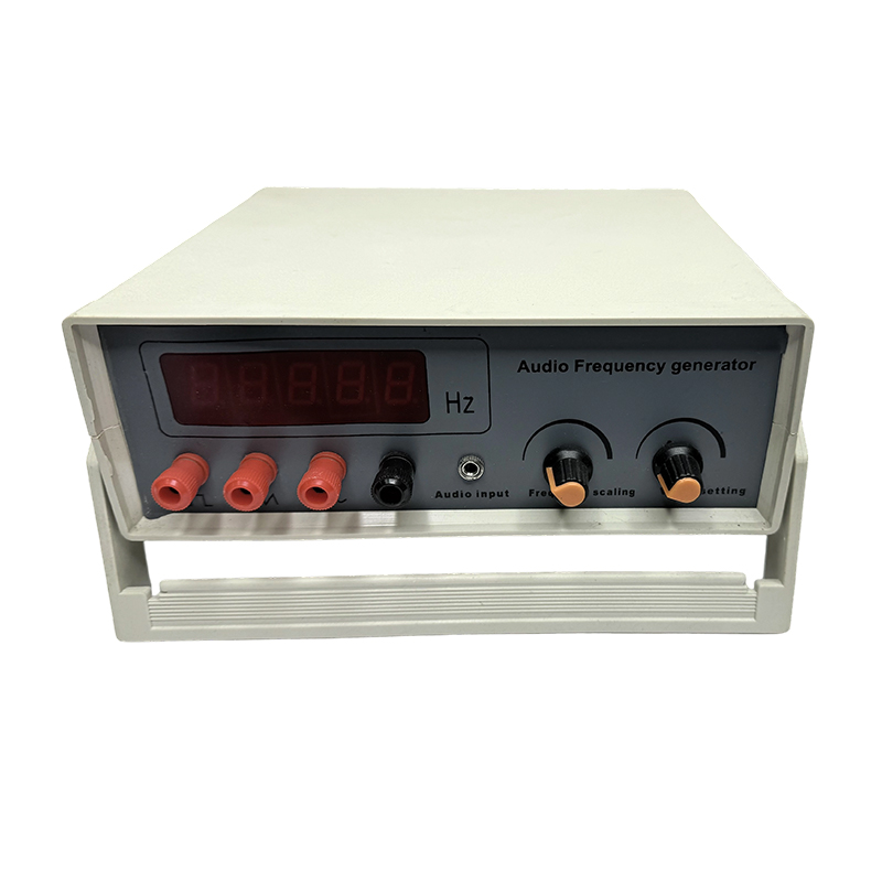 Generator sinyal fungsi frekuensi Audio