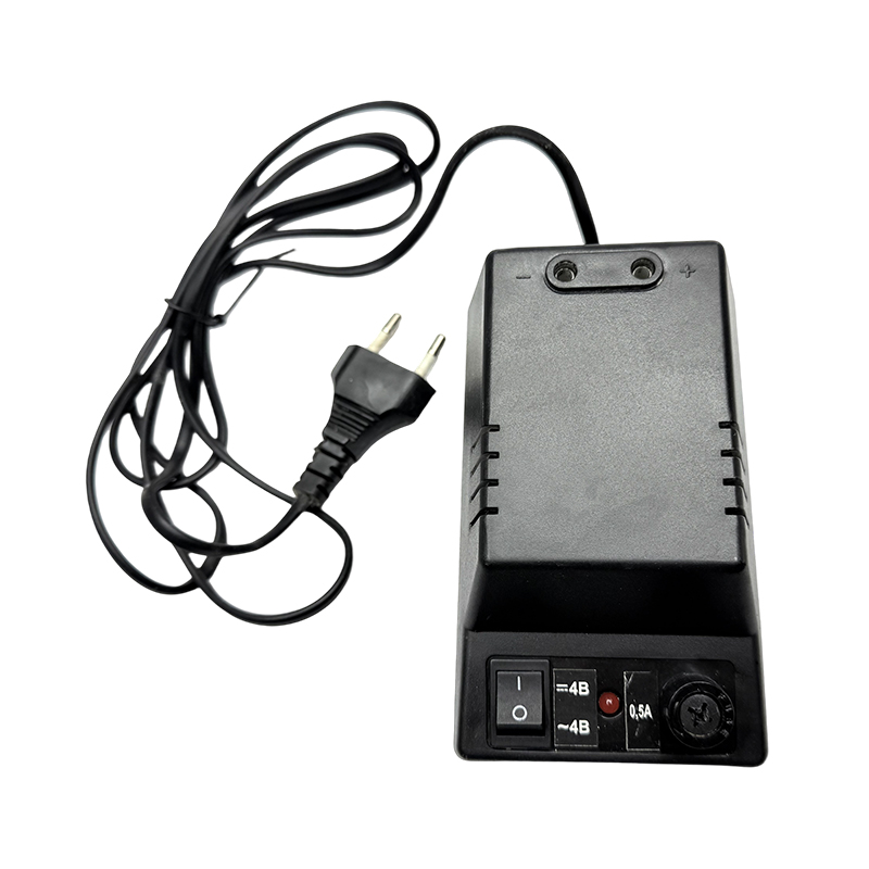 Switching power supply 4.5v / peralatan laboratorium / peralatan laboratorium sekolah